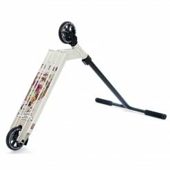 DISTRICT PRO SCOOTERS District Titan Pro Scooter 18 DISTRICT PRO SCOOTERS District Titan Pro Scooter